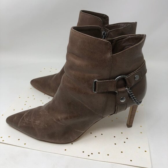 Guess Brown Leather Chain Ankle Bootie Zip 9.5 - Picture 1 of 11